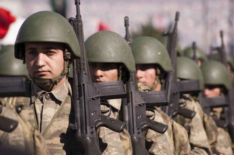 Askerlik Sebebiyle İşten Ayrılan İşçinin Hakları Nelerdir?